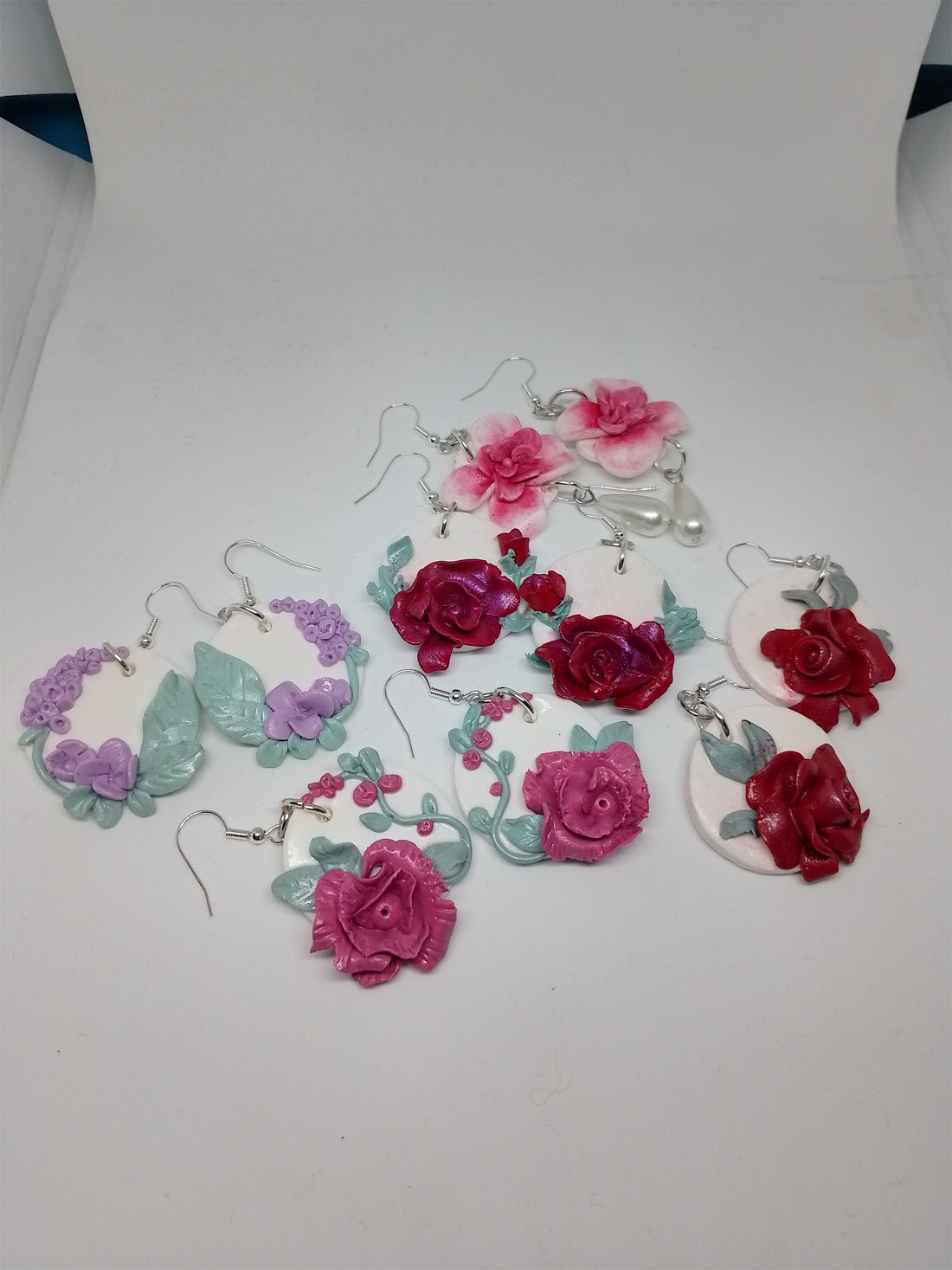 handmade polymerclay earrings with flowers